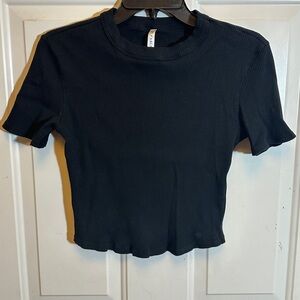 Fabletics Seamless Baby Tee Black Ribbed Crop Top Size Large
